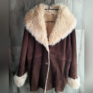 Wilson Genuine Leather Sz M Sherpa / Shag Like Collar Jacket Coat 🤠♥️ PennyLane